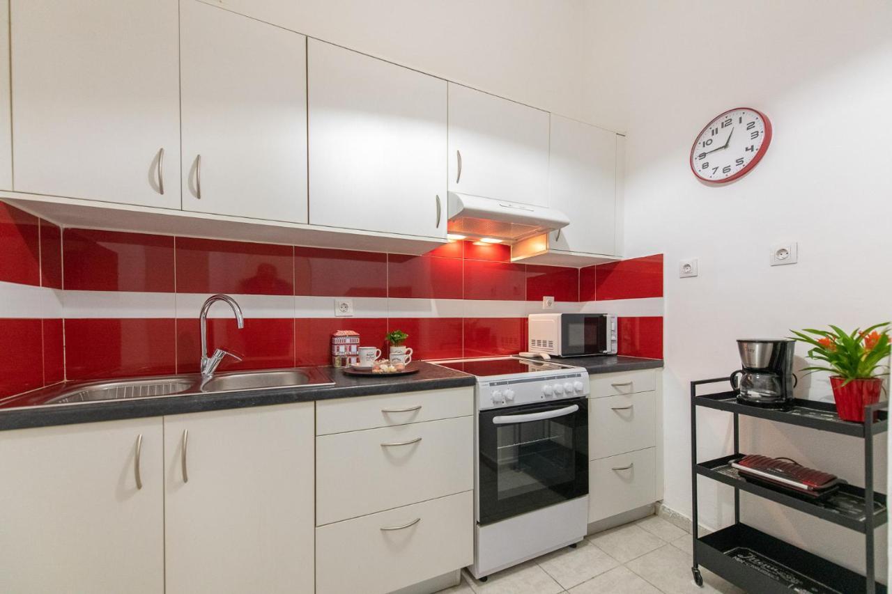 Nadia'S Boutique Apartment, アテネ エクステリア 写真